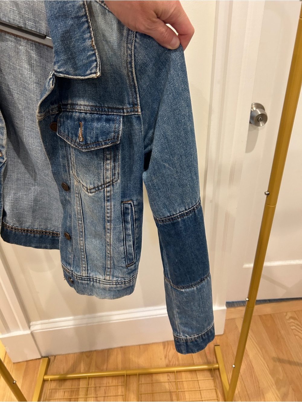 Free People Women's Blue Denim Jacket - Picture 4 of 5